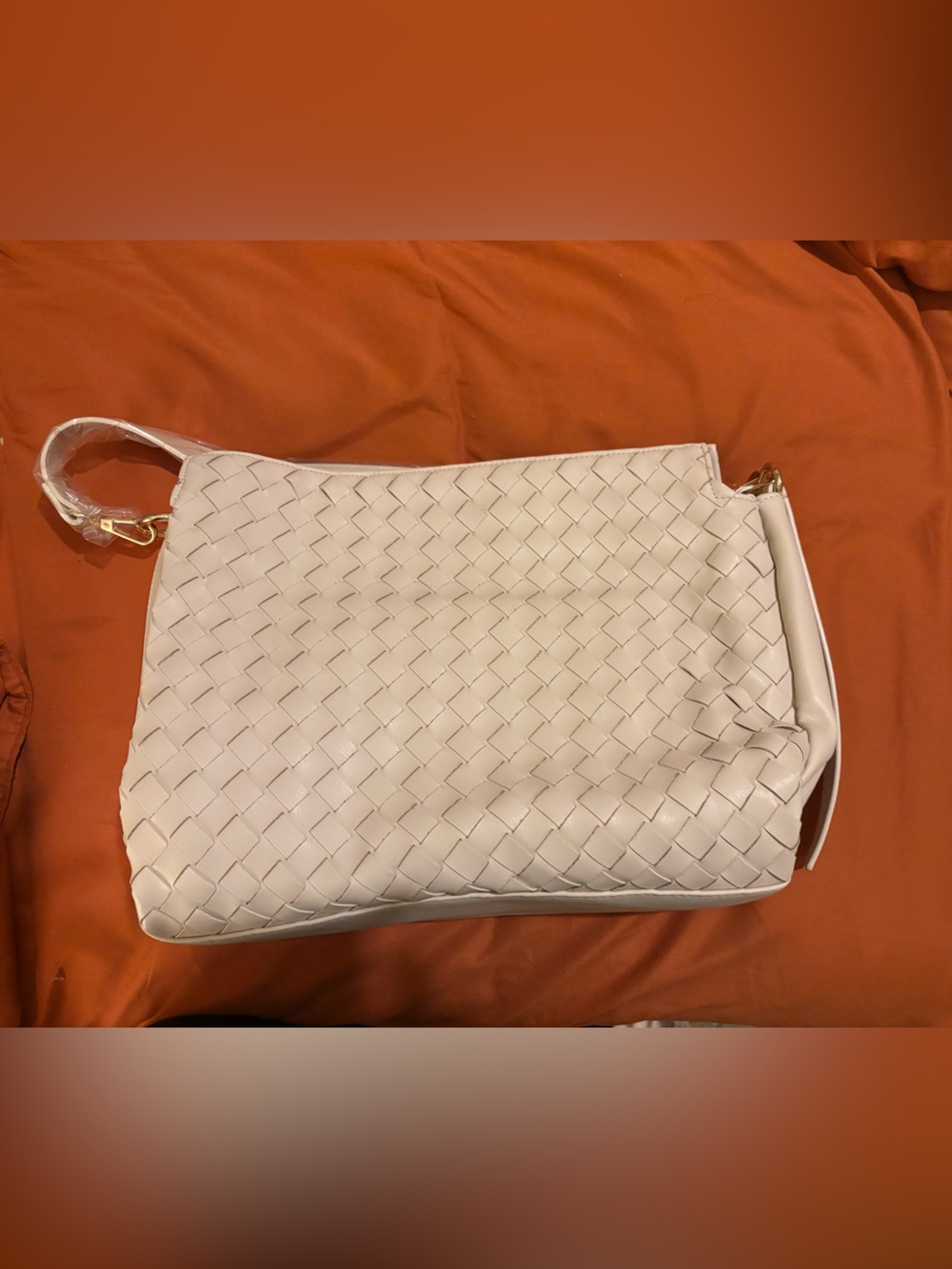 Urban Expressions Cream Woven Shoulder Bag